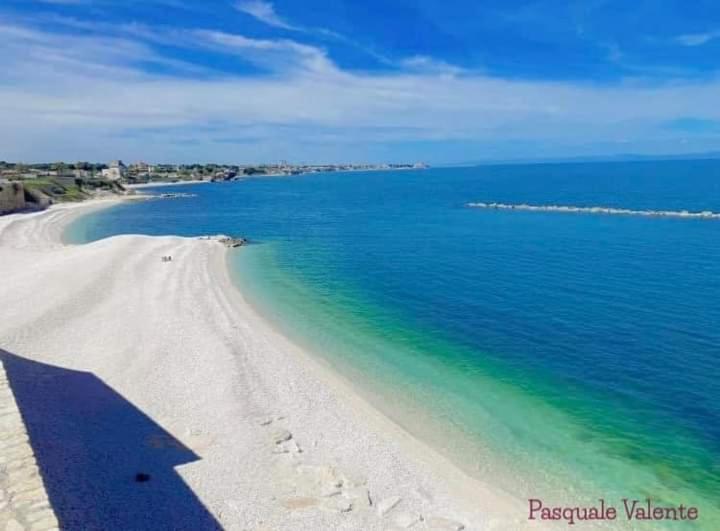 Amaste In Puglia Casa Vacanza Bisceglie Exterior foto